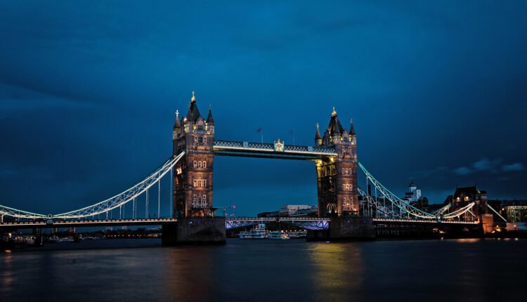 best universities for Earth Sciences in the UK